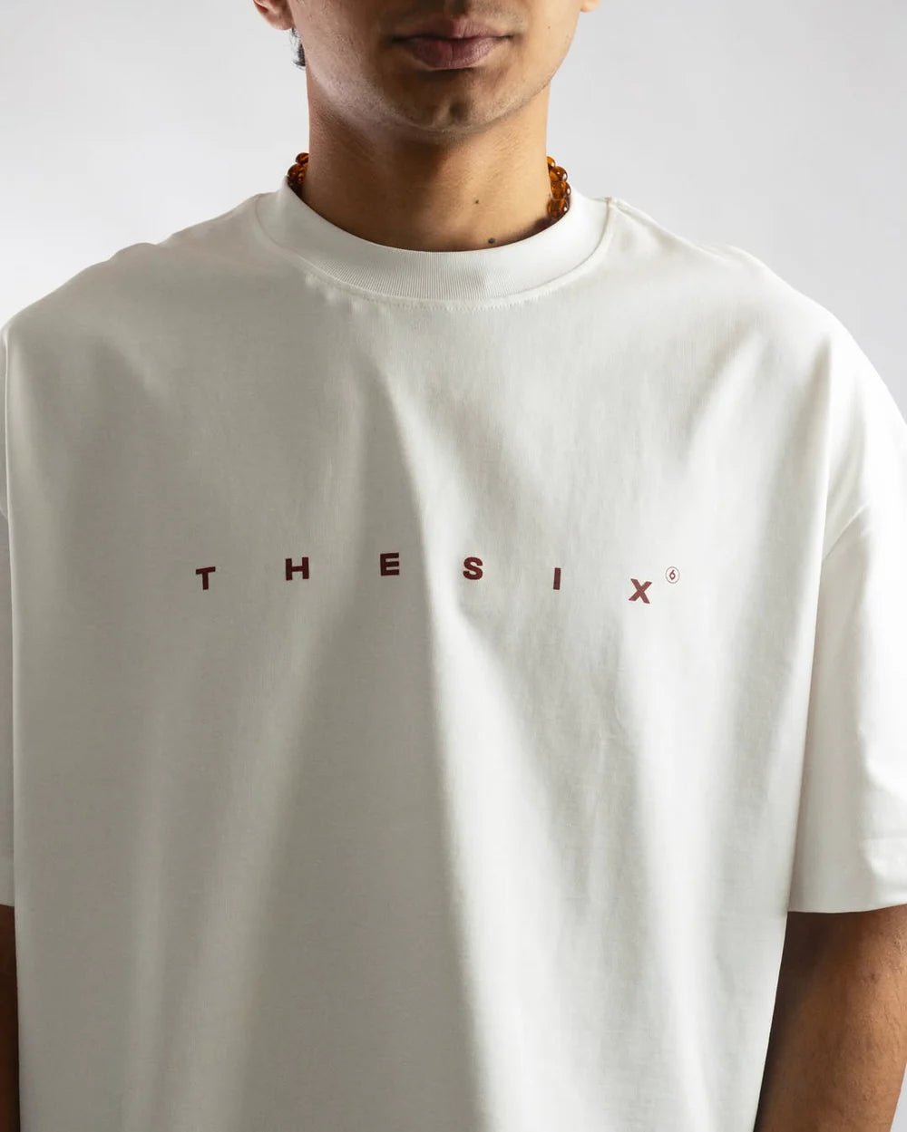 T-shirt A R T